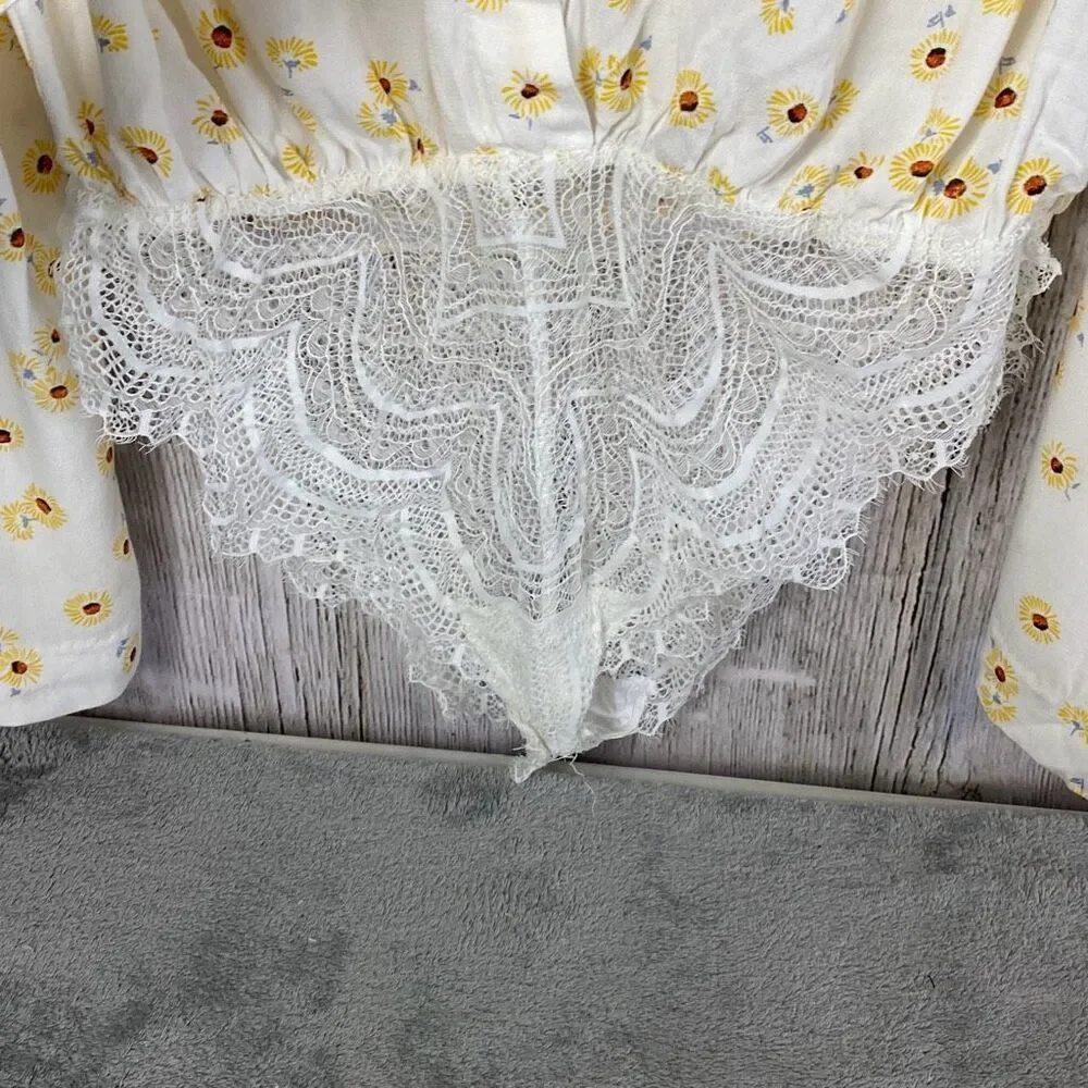 Free People Sunflower Lace Bell Sleeve V-neck Bodysuit Size M D